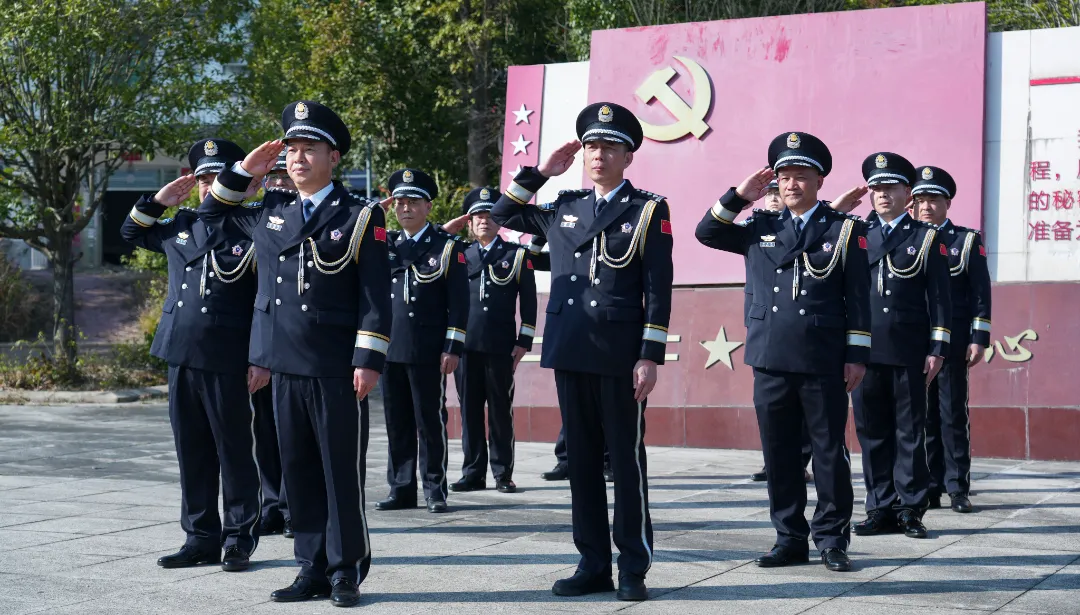 【你好，警察节】检察院里“警”色正好
